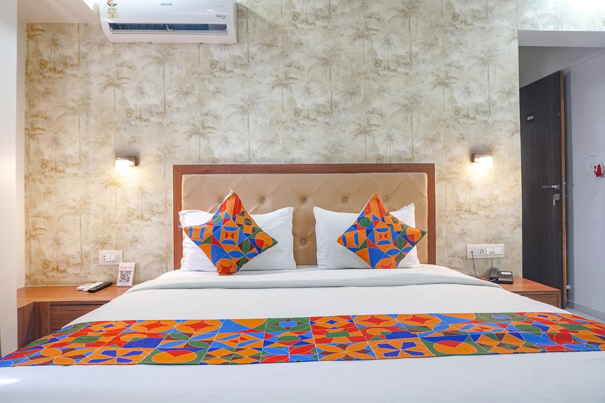 Fabhotel Emersion Residency - High Street Near Laxman Nagar, Baner Pune Extérieur photo