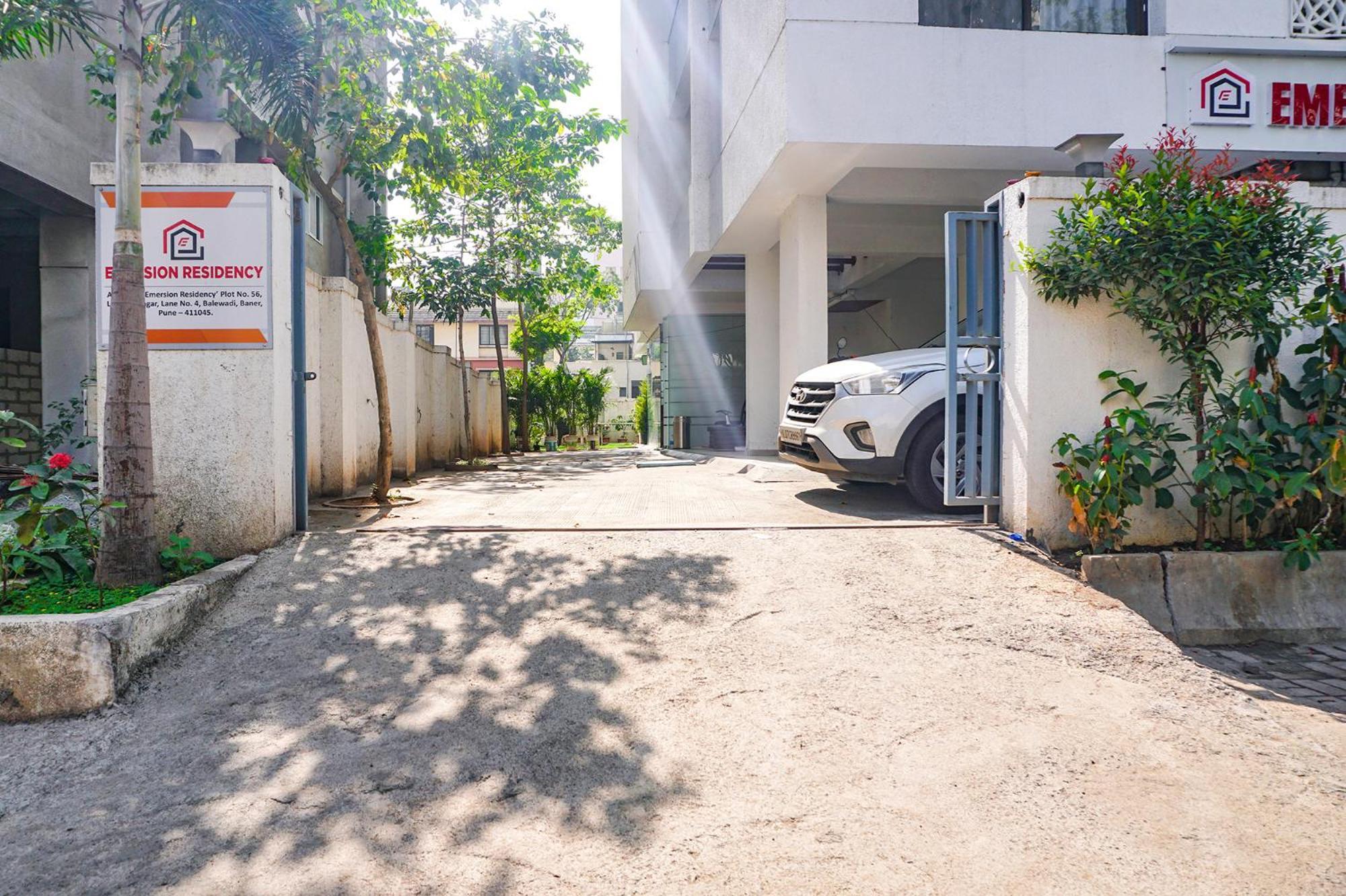 Fabhotel Emersion Residency - High Street Near Laxman Nagar, Baner Pune Extérieur photo